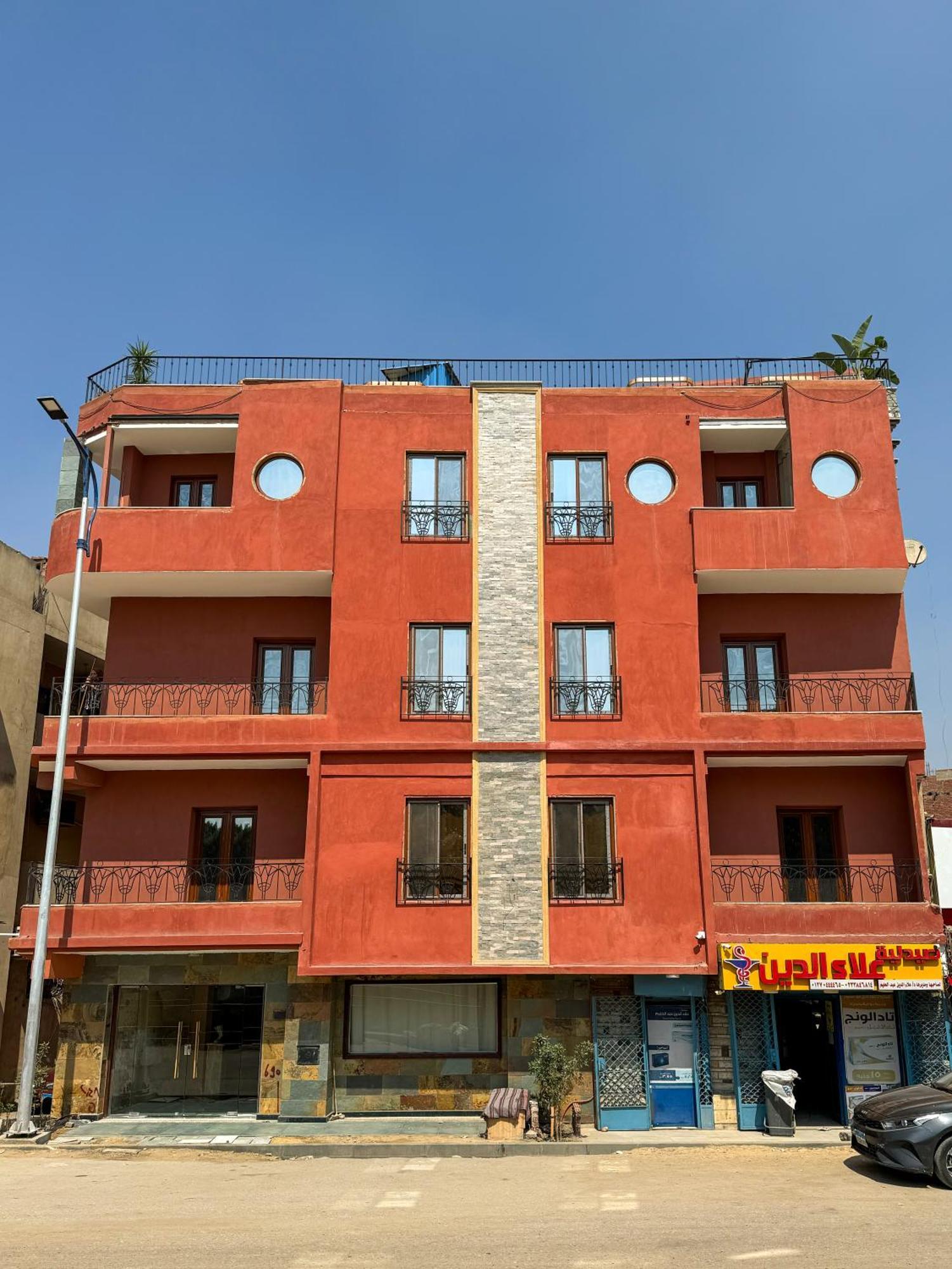 Kafret el-Gabal Almas Pyramids View Hotel מראה חיצוני תמונה